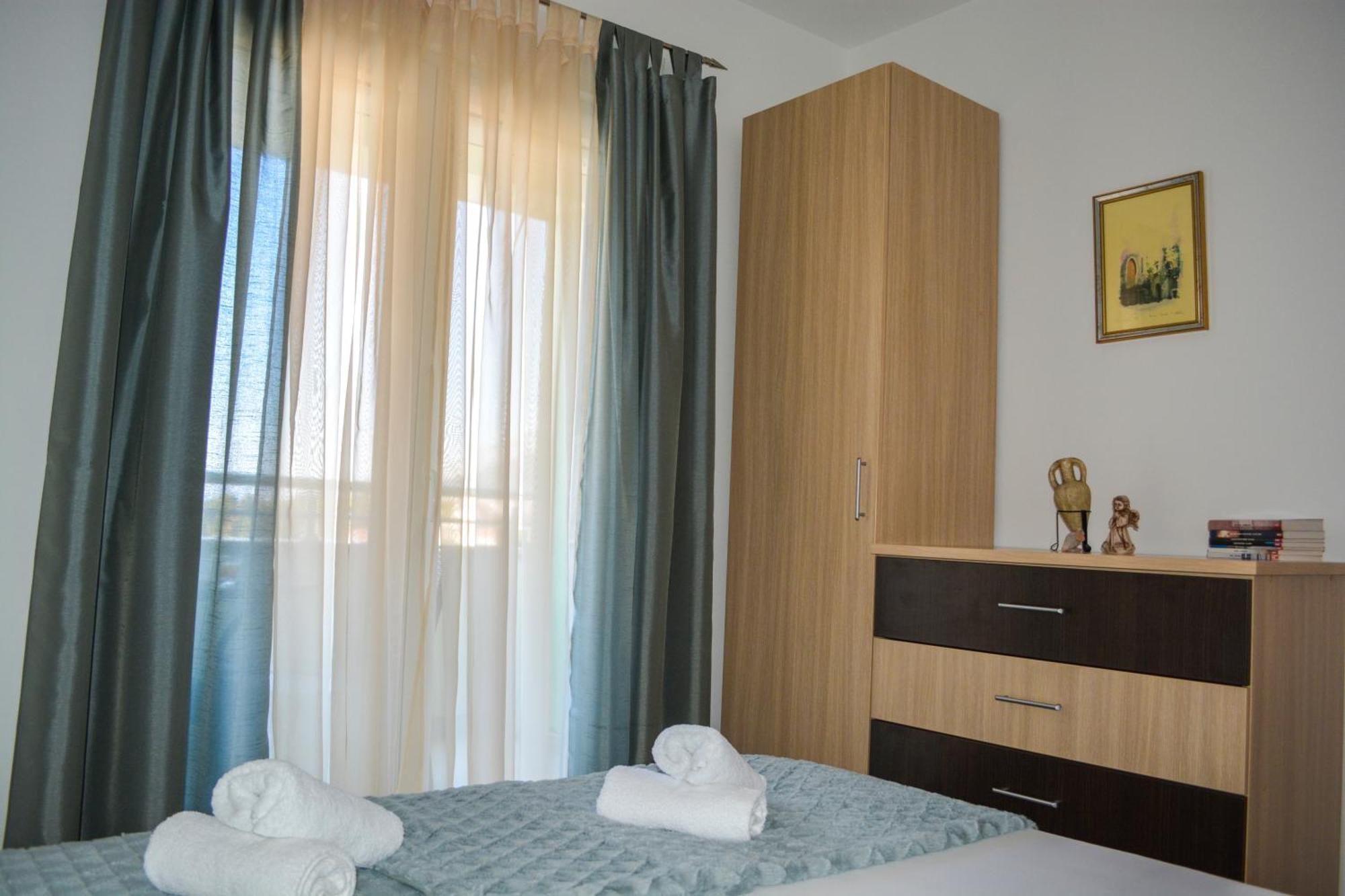 Apartment Sopta Makarska Exterior foto